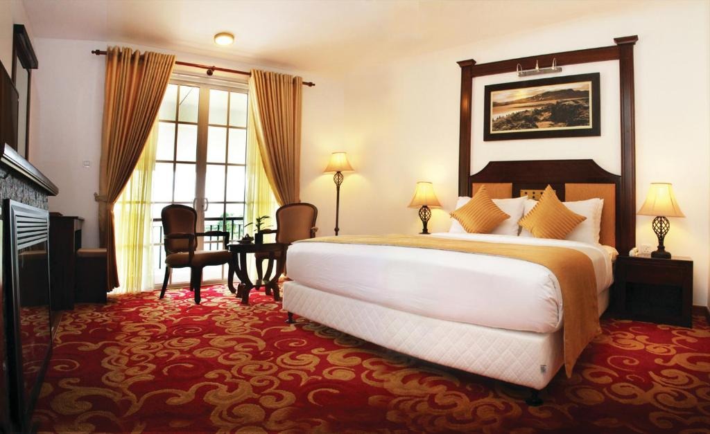 هتل بلک پول ریزورت و اسپا